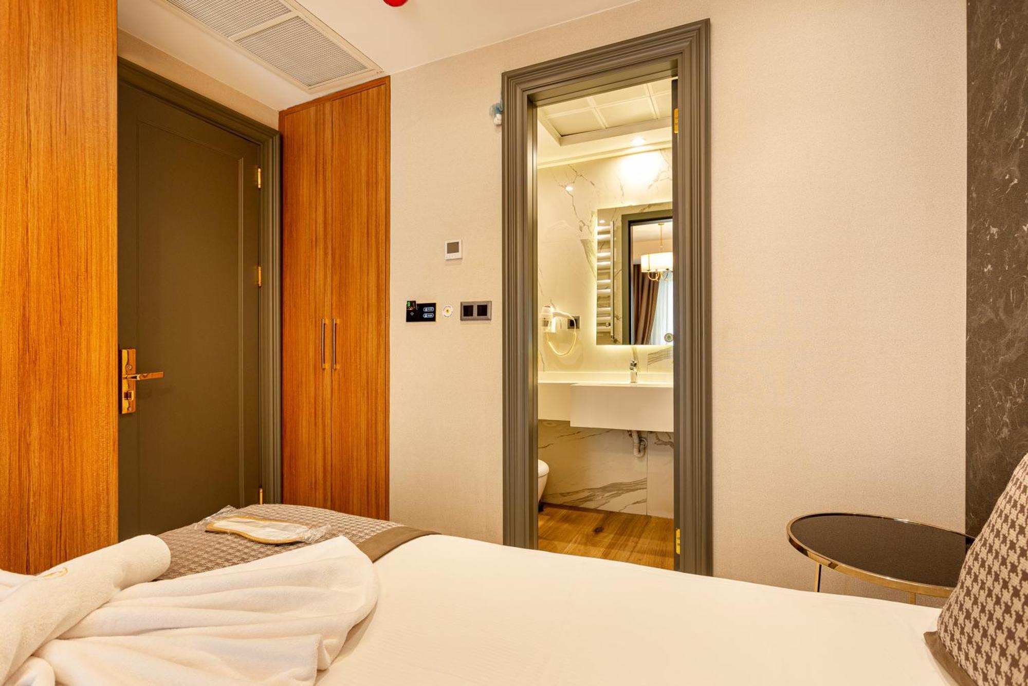 Santra Hotel Istanbul Exterior photo